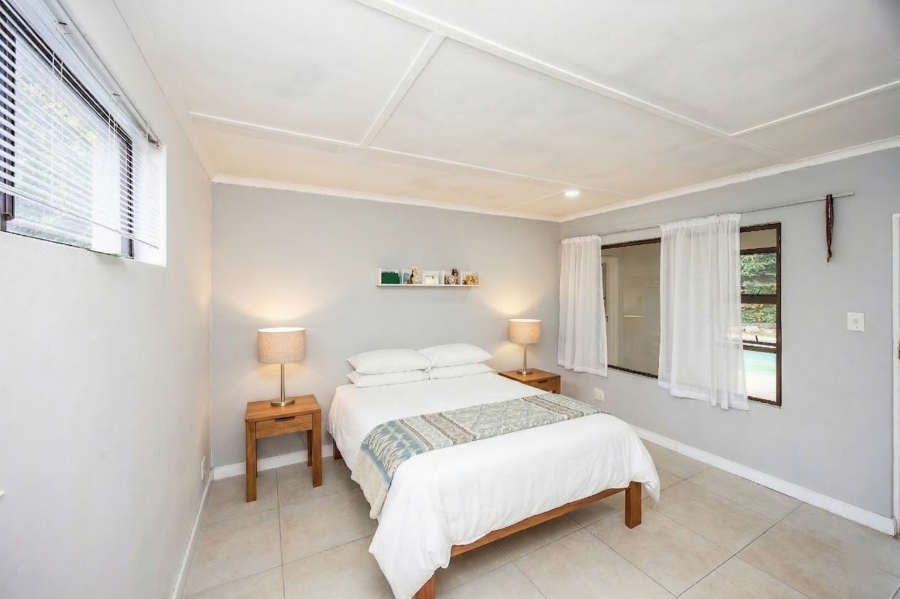 5 Bedroom Property for Sale in Bonnie Doone Eastern Cape